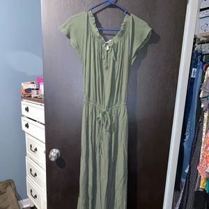 Off the shoulder maxi dress